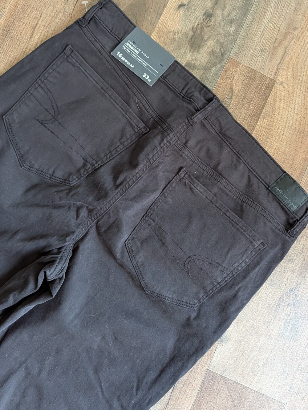NWT American Eagle Next Level Stretch High Rise Jegging Black 16 Standard - Picture 5 of 5